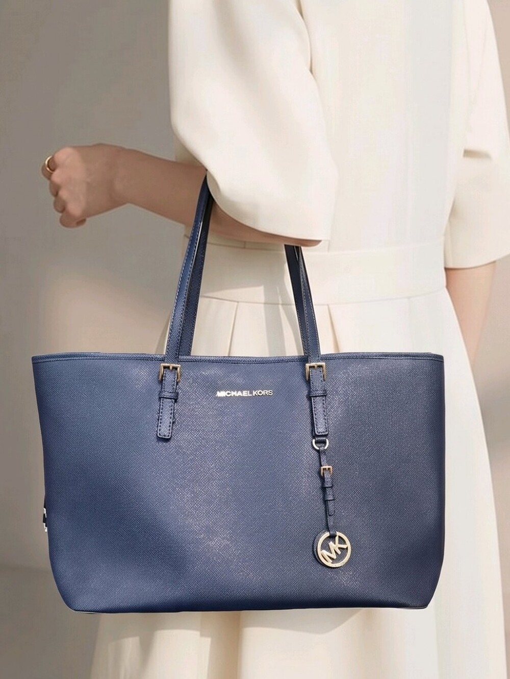 Michael Kors Navy Saffiano Large Tote